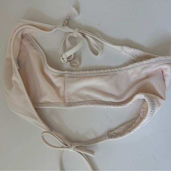 Cream Lace Bikini with shell Tassels - Picture 8 of 8